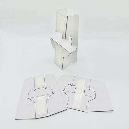 紙脚 紙製スタンド 両面テープ付き 全5サイズ（7.5cm・9.5cm・12.5cm・15cm・16.5cm）【500枚】